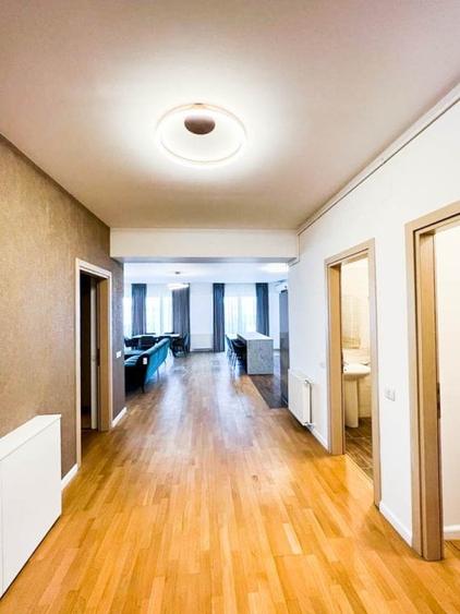 Apartament cu 4 camere decomandat, mobilat în Herăstrău