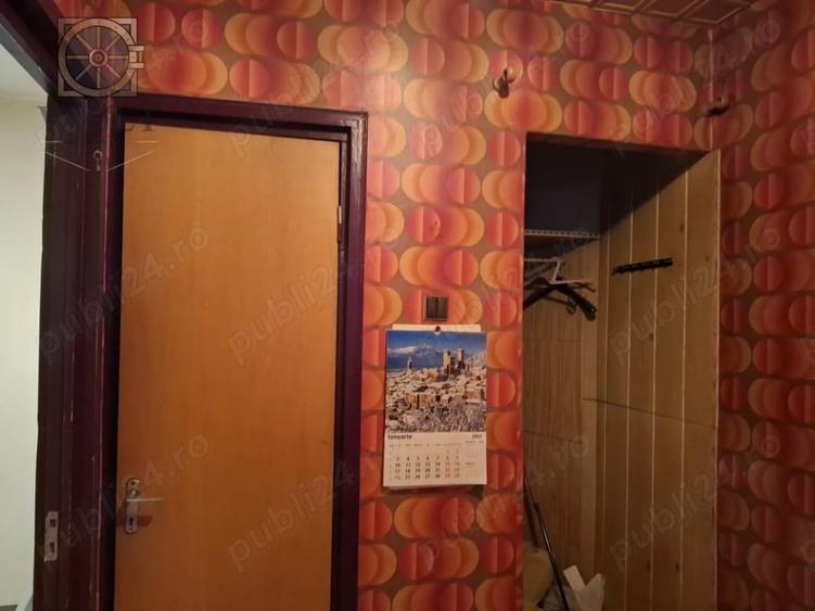 Apartament cu 3 camere decomandat în Arcul de Triumf