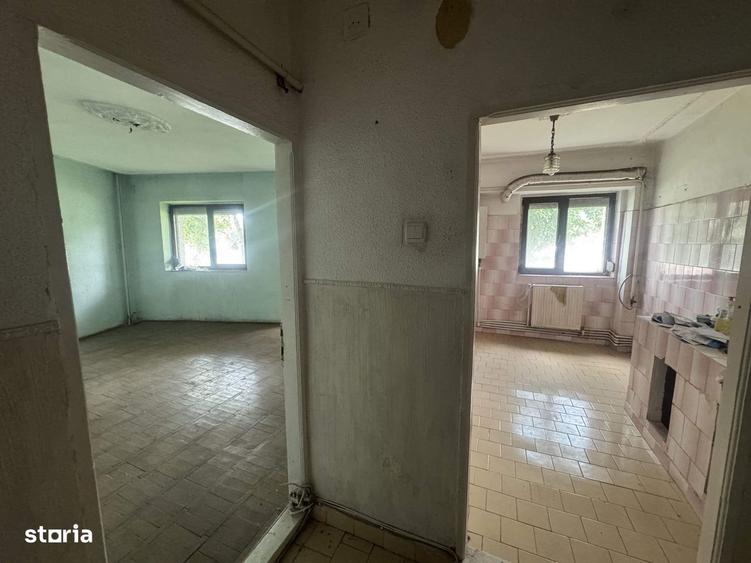 Apartament cu 3 camere în Nicolae Titulescu