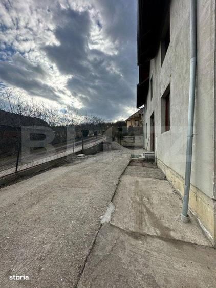 Casă cu 4 camere în Central