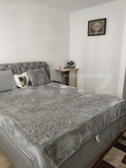Apartament cu 2 camere decomandat în Tractorul