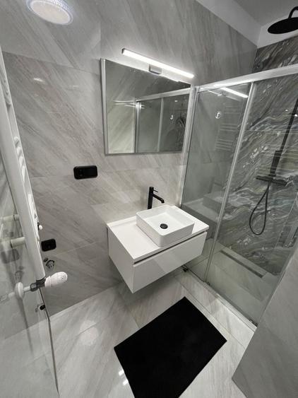 Apartament cu 2 camere semidecomandat în Exterior Vest