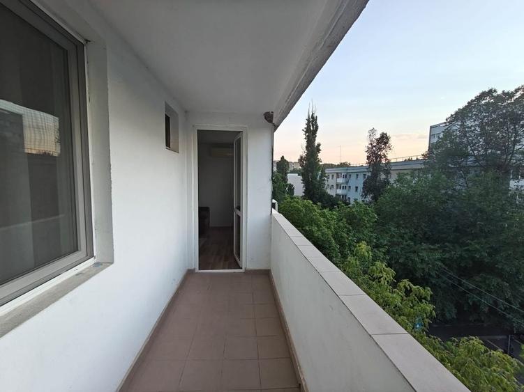 Apartament cu 2 camere semidecomandat în Vest