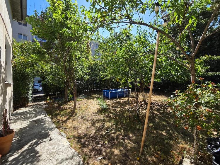 Casă cu 3 camere cu Teren 550 Mp în Grigorescu