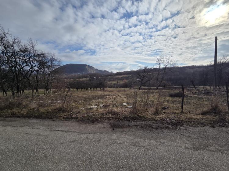 Teren Construcții intravilan de 3800 mp, în Moigrad-Porolissum