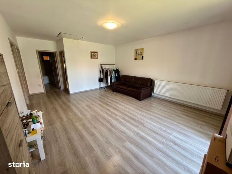 Casă cu 3 camere în Central