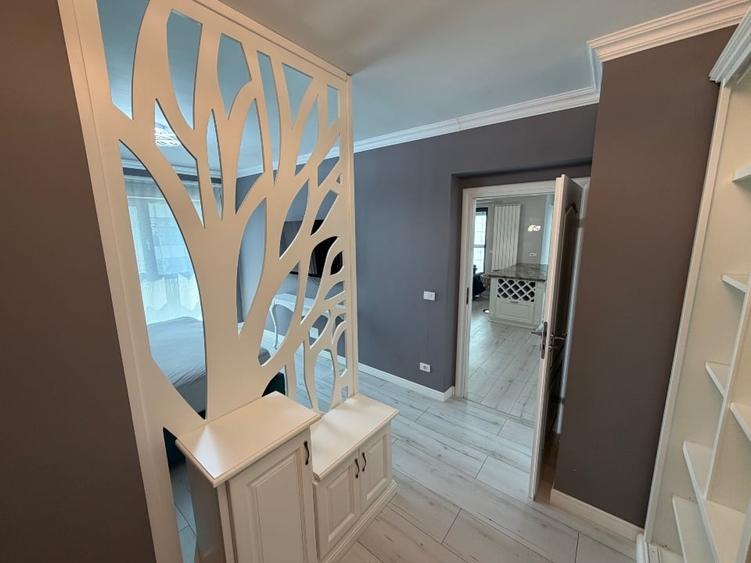 Apartament cu 3 camere decomandat, mobilat în Lujerului