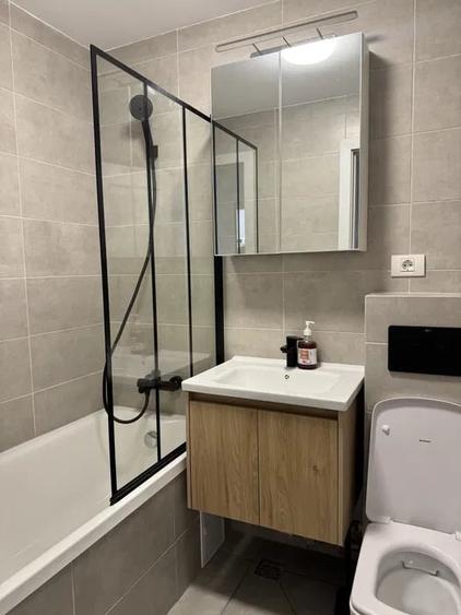 Apartament cu 3 camere decomandat, mobilat în Drumul Taberei