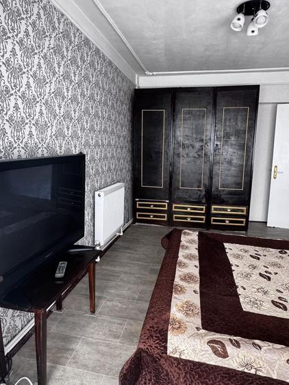 Apartament cu 2 camere decomandat în Exterior Vest