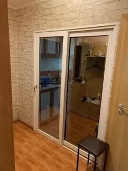 Apartament cu 3 camere decomandat în Girocului