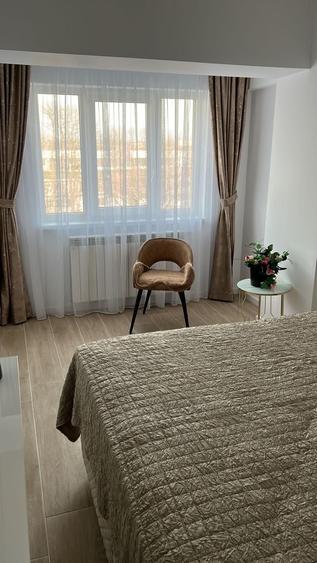 Apartament cu 2 camere decomandat în Exterior Vest