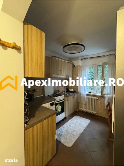 Apartament cu 2 camere decomandat în Berceni