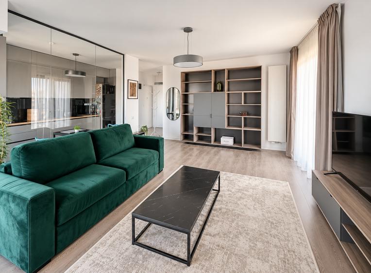 Apartament cu 2 camere semidecomandat în Pipera
