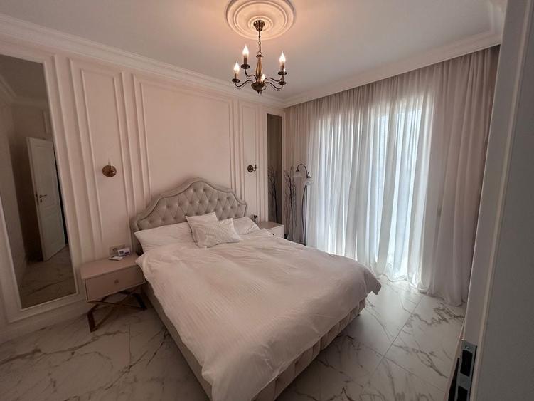 Apartament cu 2 camere decomandat în Calea București