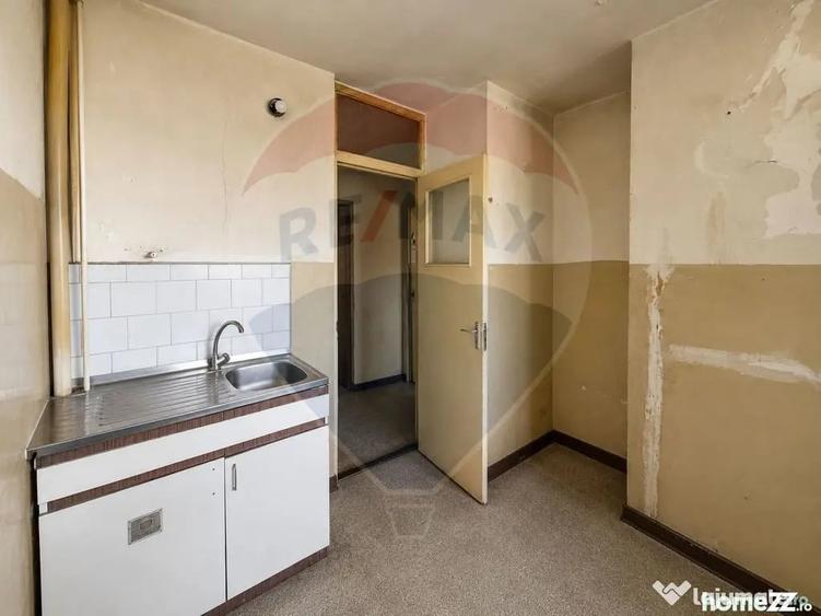 Apartament cu 2 camere decomandat în Faleză