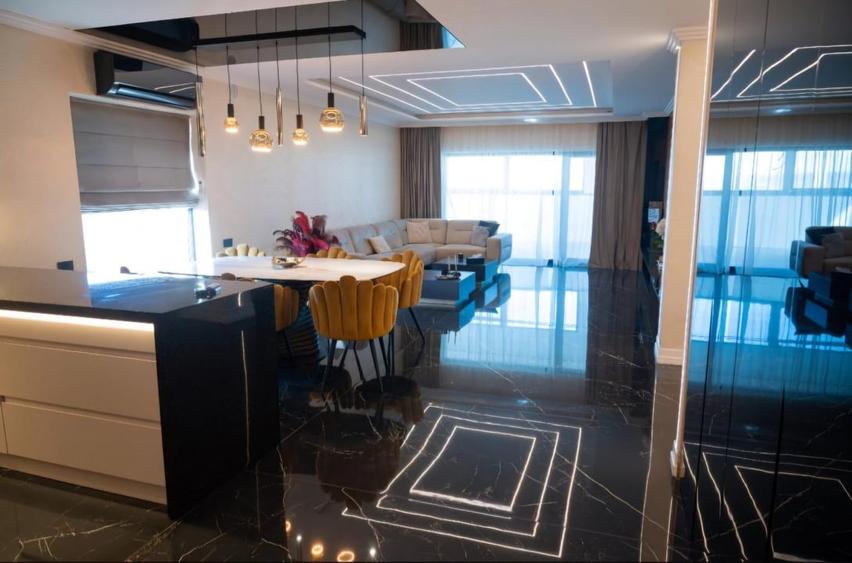 Apartament cu 3 camere semidecomandat, mobilat în Europa