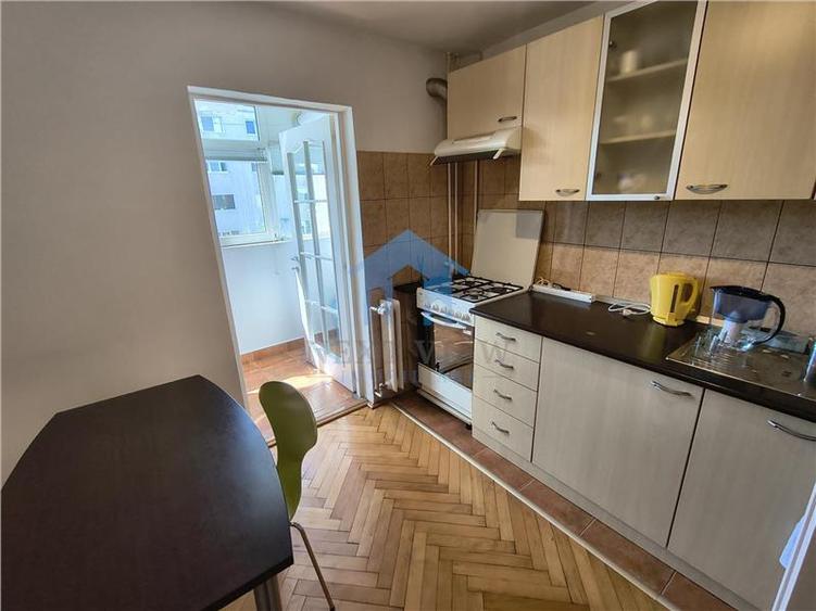 Apartament cu 2 camere decomandat în Zorilor