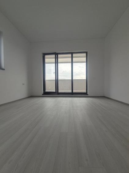Casa 5 Camere,  Curte, Loc de Parcare,Terasa Circulabila - 19