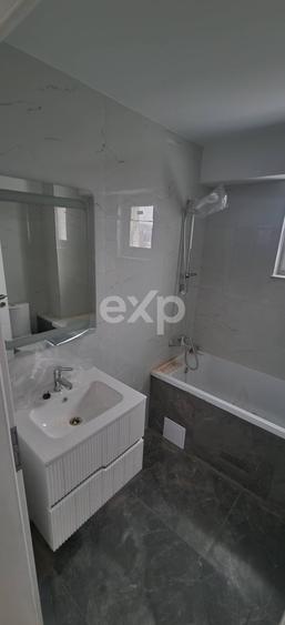 Apartament cu 2 camere decomandat în Mioveni