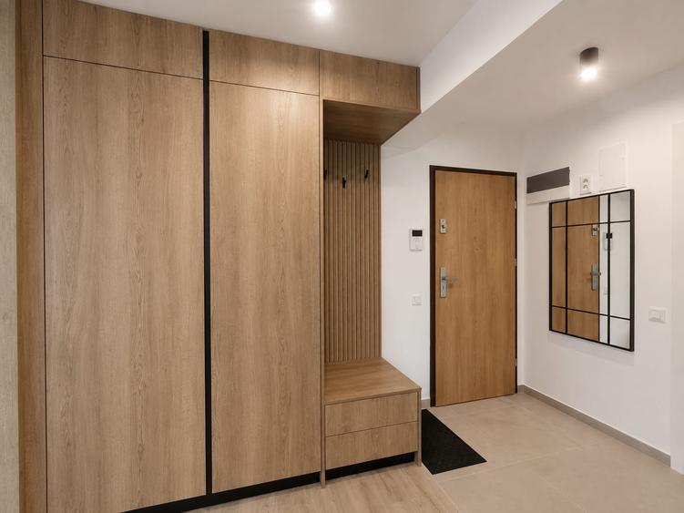 Apartament cu 2 camere semidecomandat în Tractorul