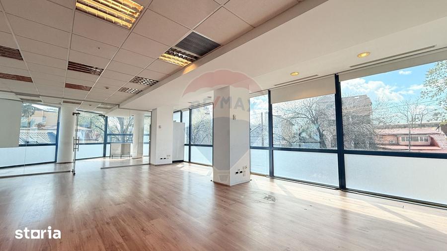 Spațiu comercial, de 260 mp, în Gara de Nord