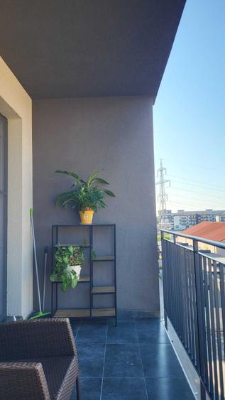Apartament cu 2 camere decomandat în Dobroești