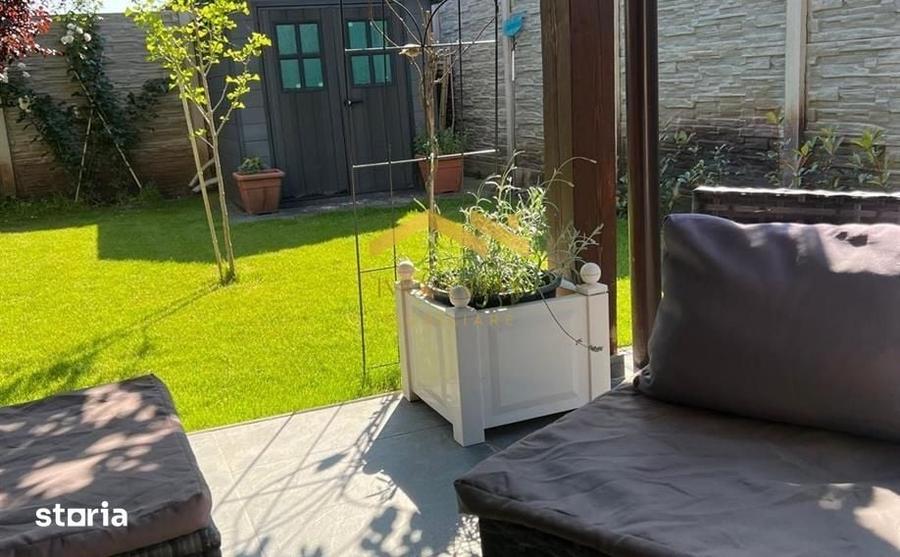 Casă cu 4 camere cu Teren 250 Mp în Sânmihaiu Român