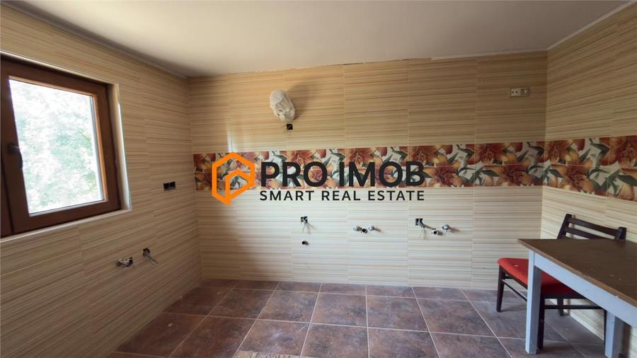 Casă individuală cu 3 camere cu Teren 1749 Mp în Valea Nucului