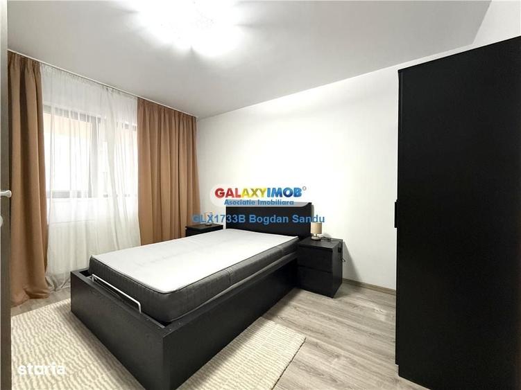 Apartament cu 3 camere decomandat în Roșu