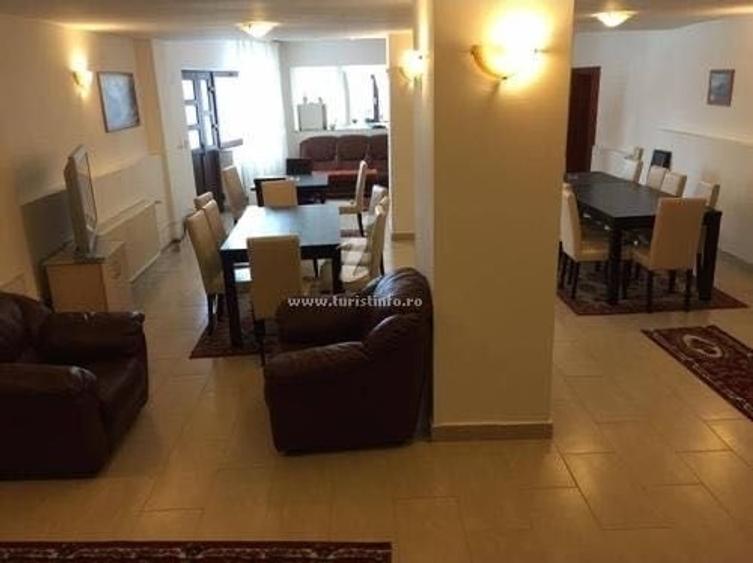Casă cu 4 camere în Novaci