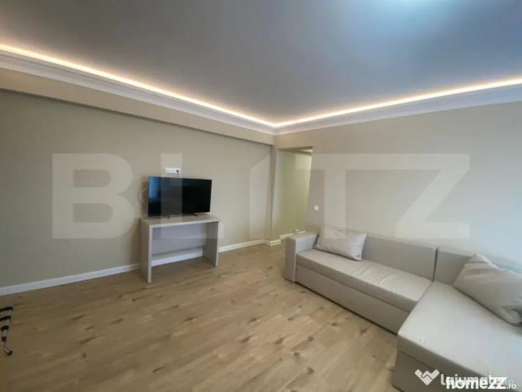 Apartament cu 3 camere decomandat în Ghiroda