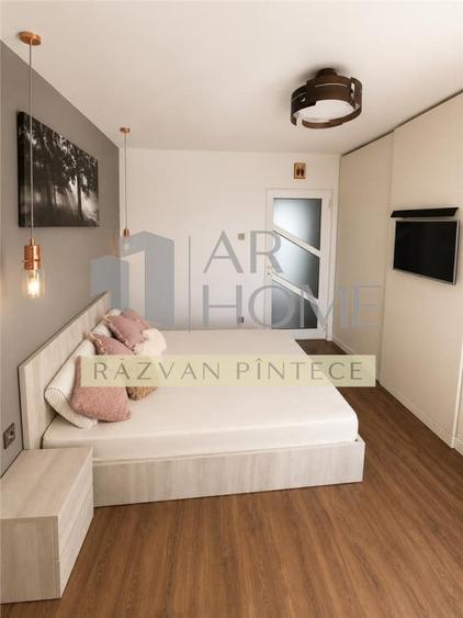 Apartament cu 3 camere decomandat în Ultracentral