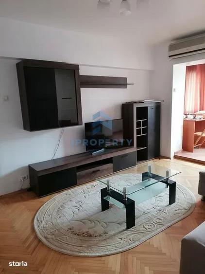 Apartament cu 3 camere, mobilat în Pantelimon