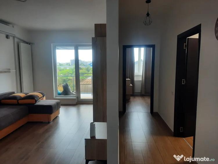 Apartament cu 2 camere decomandat în Mihai Bravu