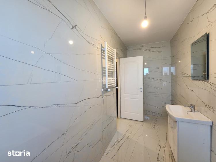 Garsonieră decomandată în Ciurea
