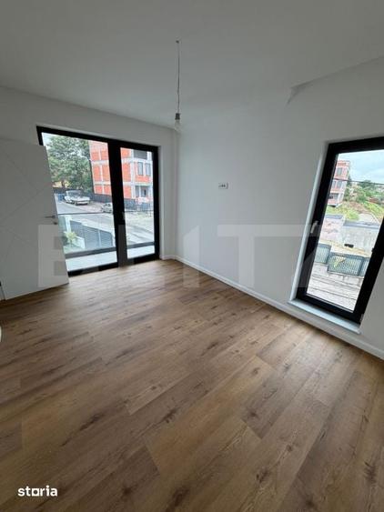 Casă cu 4 camere cu Teren 305 Mp în Siloz
