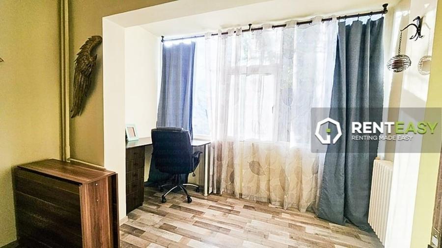 Apartament cu trei camere situat in zona Podu Ros - Cantemir - 4