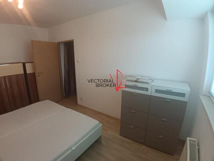 Apartament cu 2 camere decomandat în Colentina