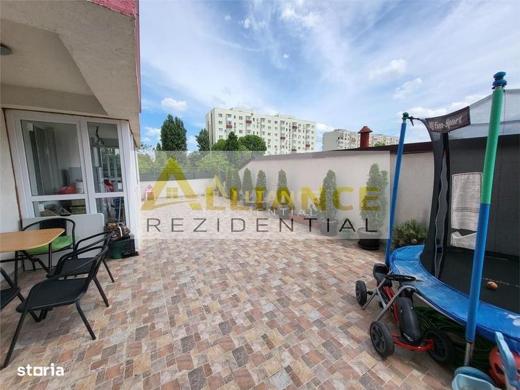Apartament cu 3 camere decomandat în Berceni