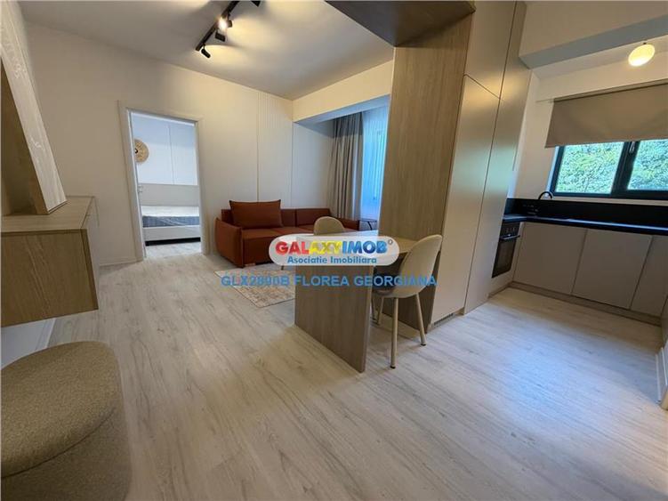 Apartament cu 2 camere semidecomandat, mobilat în Nord