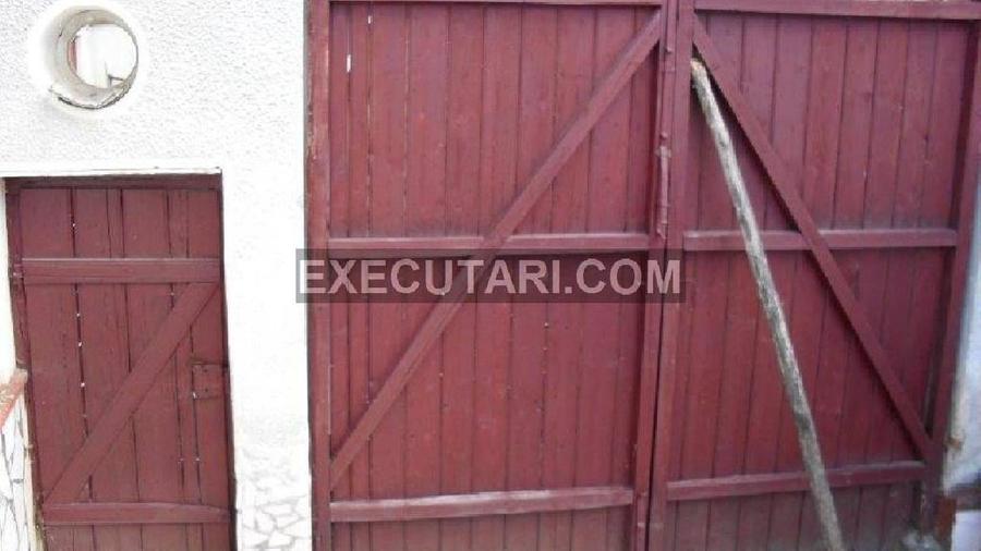 Casă individuală cu 3 camere cu Teren 509 Mp în Poiana Sibiului