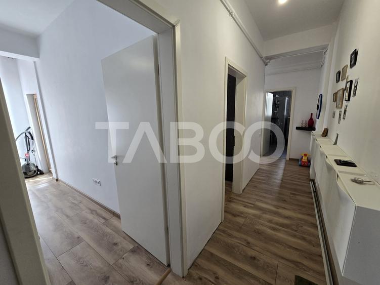 Apartament cu 3 camere decomandat, mobilat în Periferie
