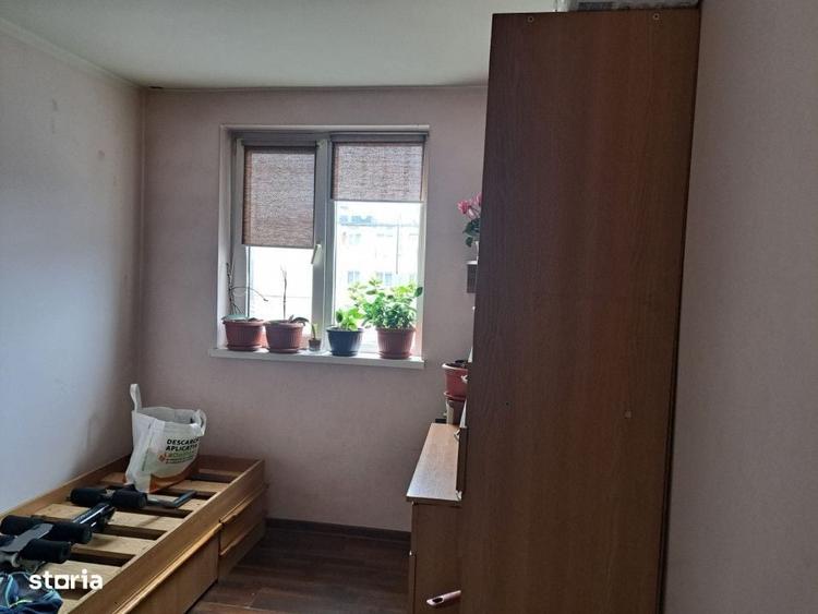 Apartament cu 3 camere în Aghireșu