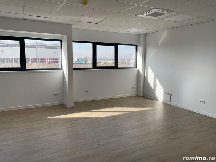 Spațiu comercial, de 1,462 mp, în Nord