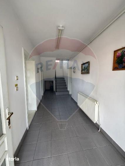 Spațiu comercial, de 160 mp, în Lazaret