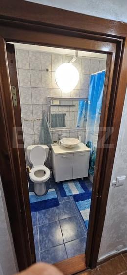 Apartament cu 3 camere decomandat, mobilat în Podu Roș