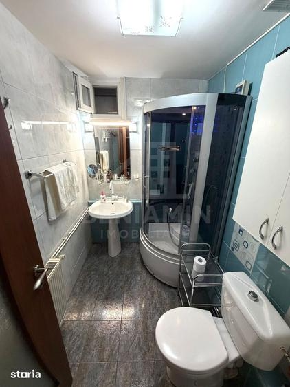 Apartament cu 4 camere în Brazda lui Novac