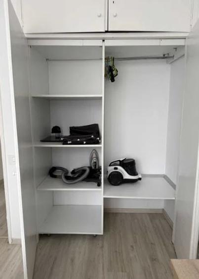 Apartament cu 3 camere semidecomandat, mobilat în Ștefan cel Mare