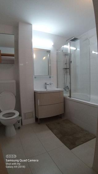 Apartament cu 4 camere decomandat, mobilat în Herăstrău