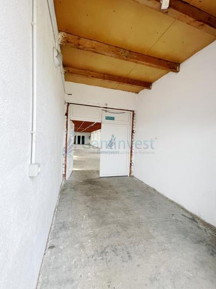 Spațiu industrial, de 715 mp, în Gheghie